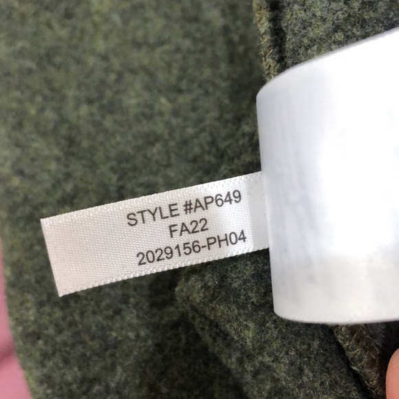 J Crew Wide Button Collar Sweatshirt Size XS Forest Green Cloudspun Fleece - Picture 11 of 11